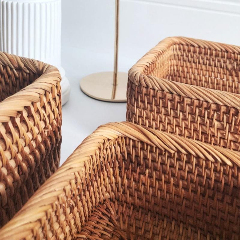 Cesto de Palha Rattan Feito à Mão Castiliani, ideal para decoração e organização em qualquer ambiente