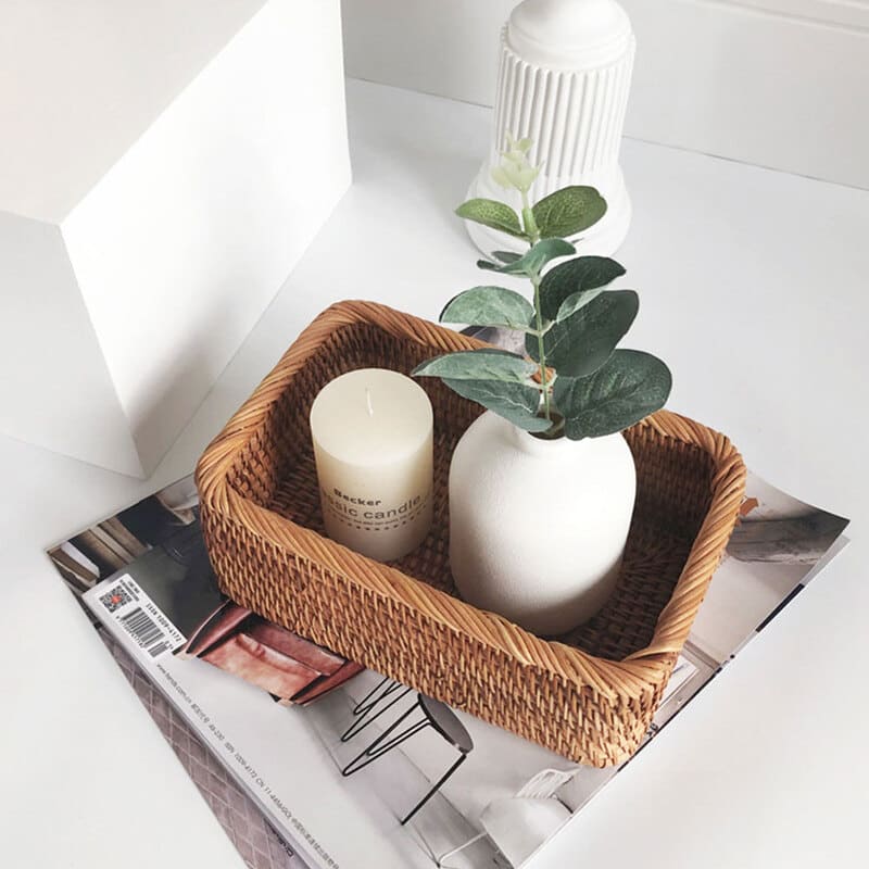 Cesto de Palha Rattan Feito à Mão Castiliani, ideal para decoração e organização em qualquer ambiente