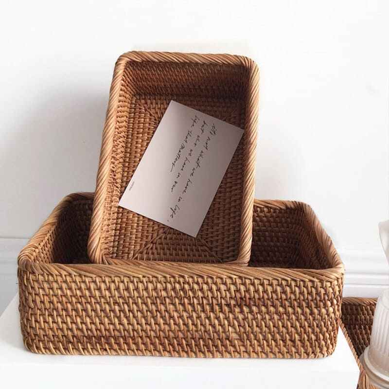 Cesto de Palha Rattan Feito à Mão Castiliani, ideal para decoração e organização em qualquer ambiente