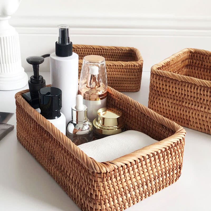 Cesto de Palha Rattan Feito à Mão Castiliani, ideal para decoração e organização em qualquer ambiente