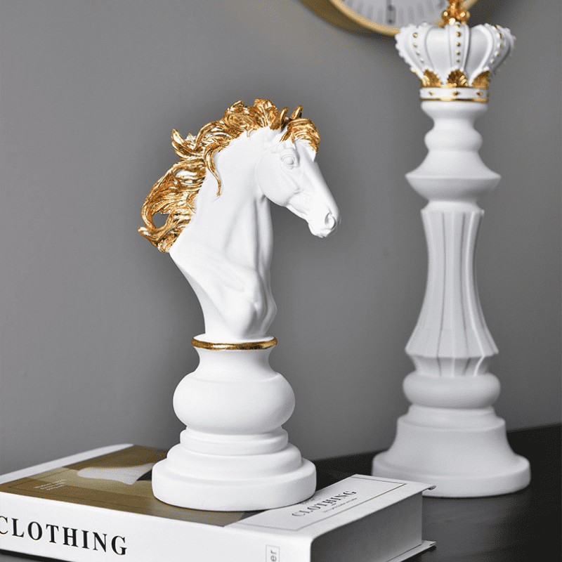 Decoração de Mesa Resina Estátua Peças de Xadrez Castiliani, elegância e estilo para ambientes sofisticados