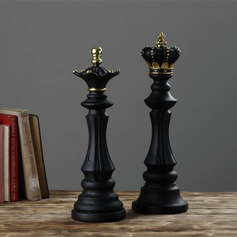 Decoração de Mesa Resina Estátua Peças de Xadrez Castiliani, elegância e estilo para ambientes sofisticados