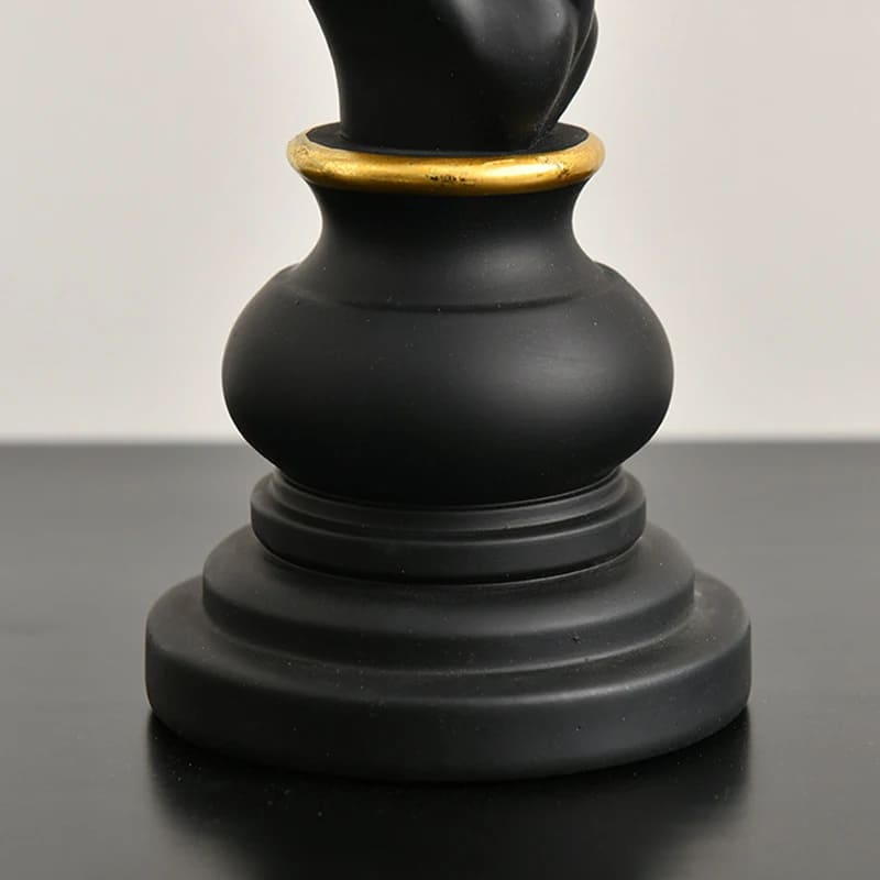 Decoração de Mesa Resina Estátua Peças de Xadrez Castiliani, elegância e estilo para ambientes sofisticados