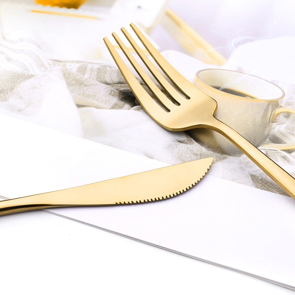 Jogo de Talheres Inox 24 Peças Premium Castiliani, com design sofisticado e ideal para mesas elegantes