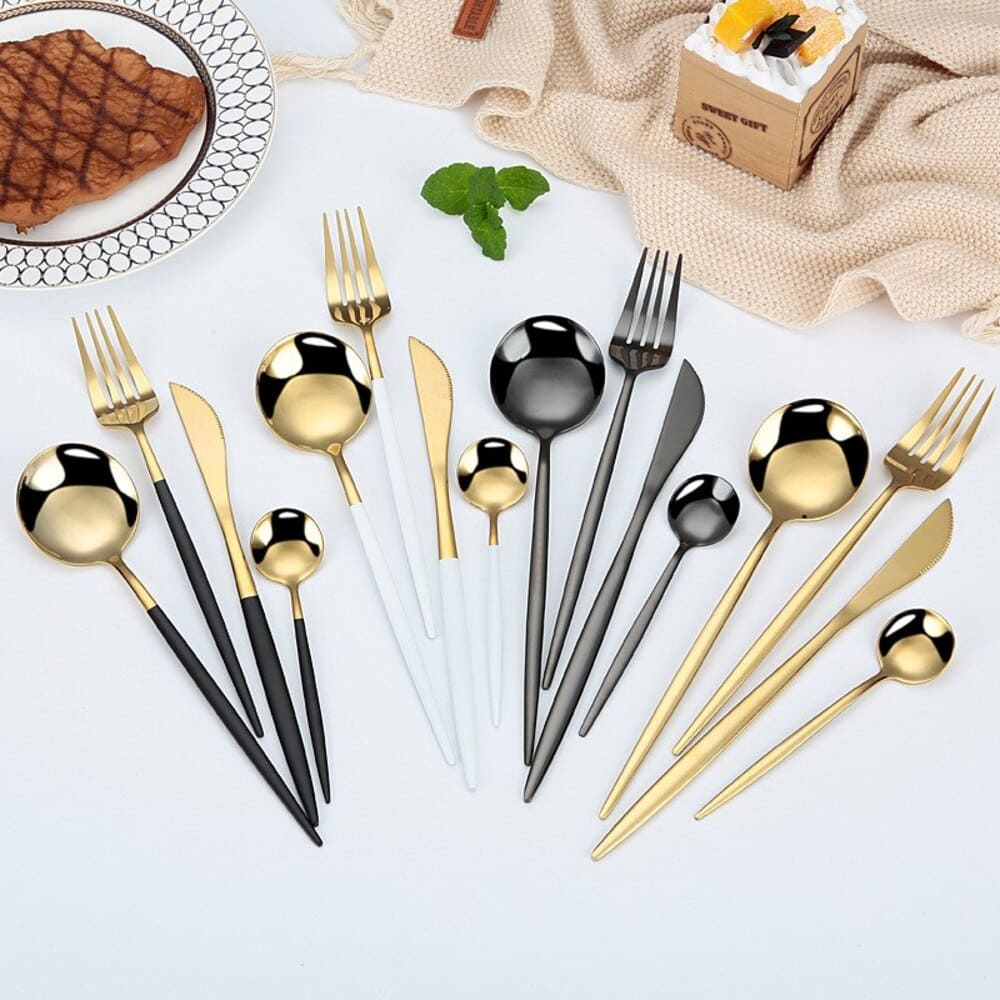Jogo de Talheres Inox 24 Peças Premium Castiliani, com design sofisticado e ideal para mesas elegantes