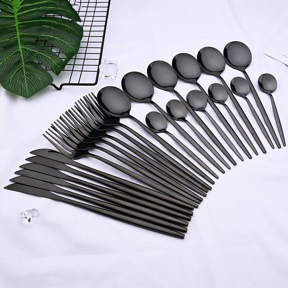 Jogo de Talheres Inox 24 Peças Premium Castiliani, com design sofisticado e ideal para mesas elegantes