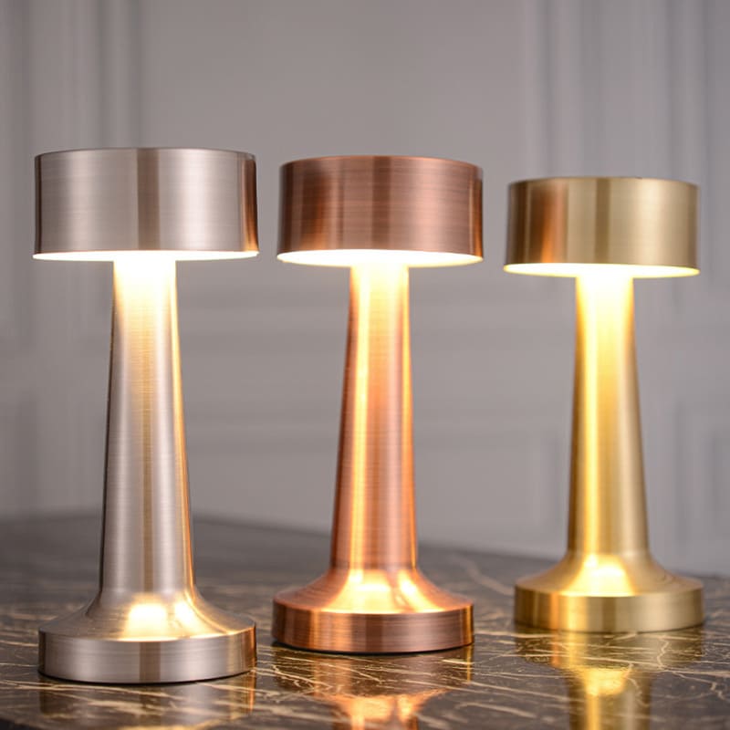 Luminaria de Mesa LED Decoracao Retro Recarregável Castiliani
