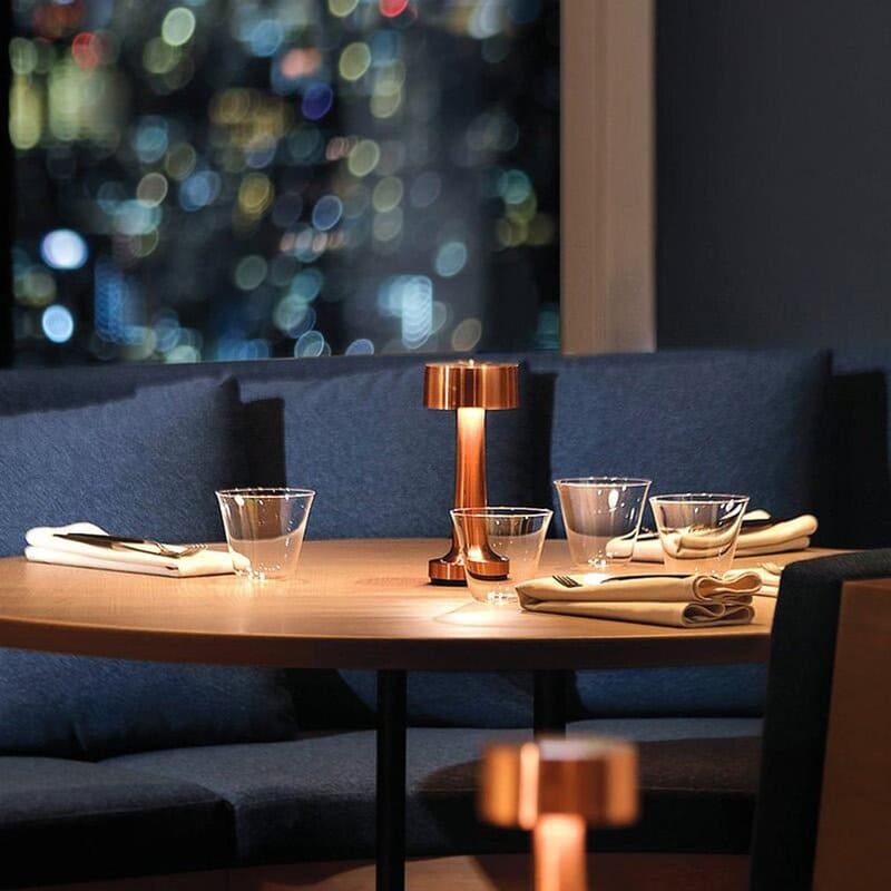 Luminaria de Mesa LED Decoracao Retro Recarregável Castiliani