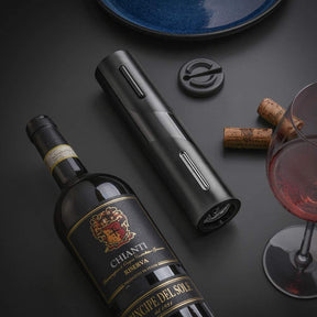 Abridor de Vinho Elétrico Premium Castiliani, com kit completo incluindo cortador de rótulo, aerador e rolha de preservação

