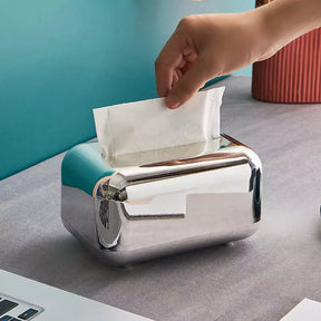 Caixa Porta Lenço Umedecido e Papel Cromado Castiliani com design elegante, ideal para organizar o banheiro com estilo e sofisticação.
