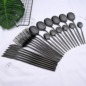 Jogo de Talheres Inox 24 Peças Premium Castiliani, com design sofisticado e ideal para mesas elegantes

