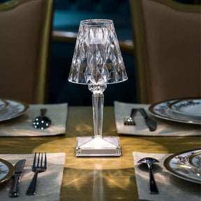 Luminária de Mesa LED Diamante USB 3 em 1 Sem Fio Castiliani, com 3 modos de iluminação e design elegante

