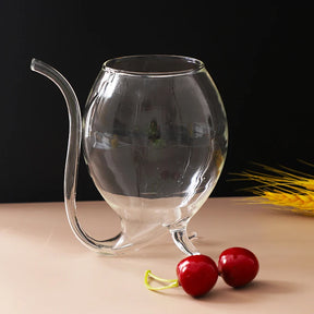Copo de Vinho Criativo com Canudo de Vidro Castiliani






